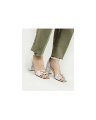 Ginova Women's Sandals with Strip Decorated