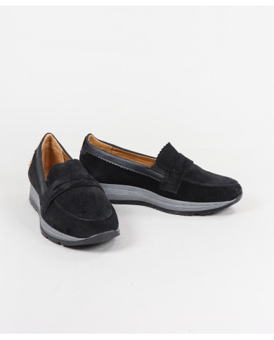 Deportes femeninos sin aliados