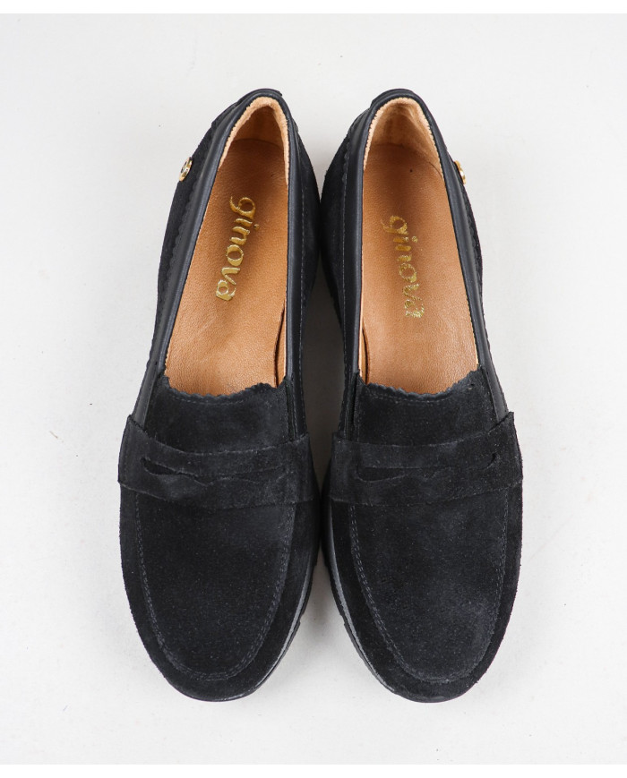 Deportes femeninos sin aliados