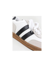 Productos deportivos femeninos