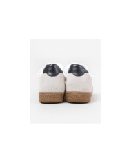 Productos deportivos femeninos