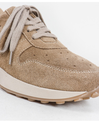 Women Sports with Wholesalers