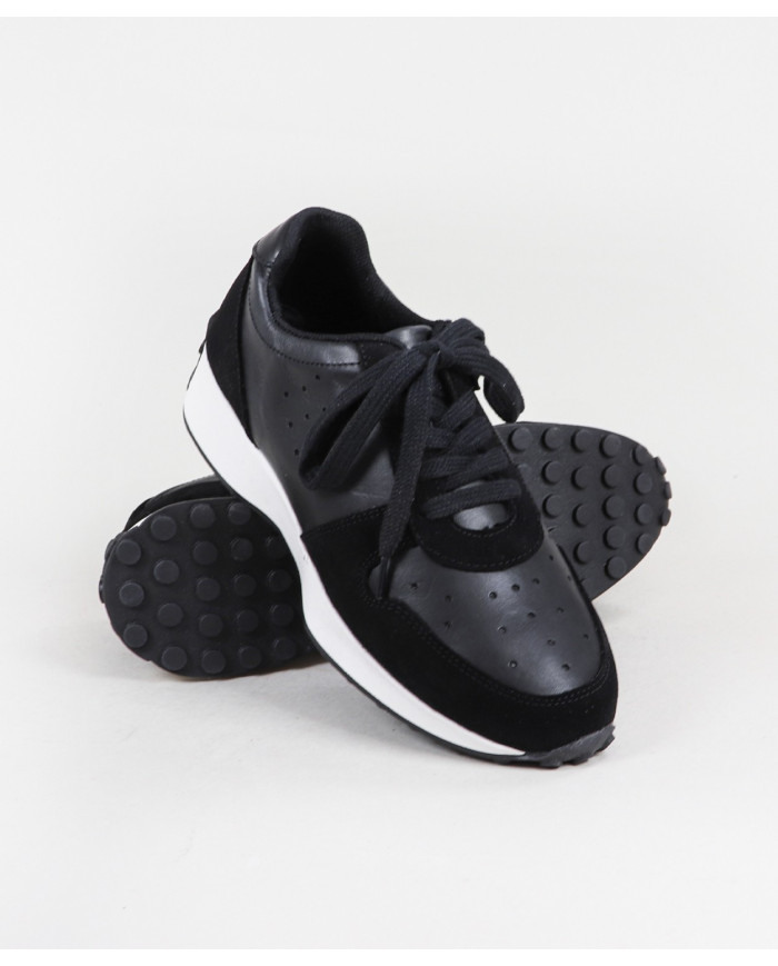 Mujeres Deportes con Mayoristas