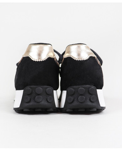 Women's Sports with Leopard Pattern