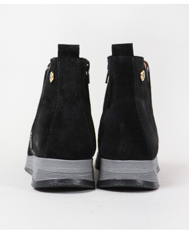 Ginova Women's Boots with Elastic in the Laterals