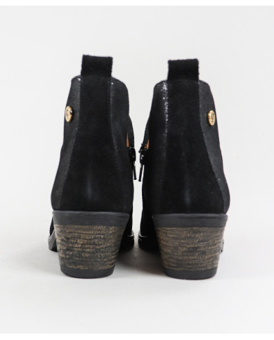 Ginova Women's Boots with Clasp