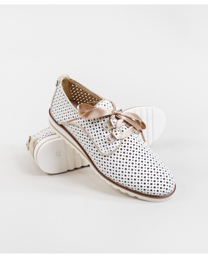Zapatos femeninos Ginova Perforated