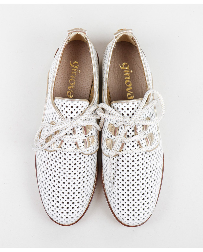 Zapatos femeninos Ginova Perforated
