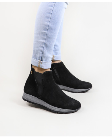Ginova Women's Boots with Elastic in the Laterals