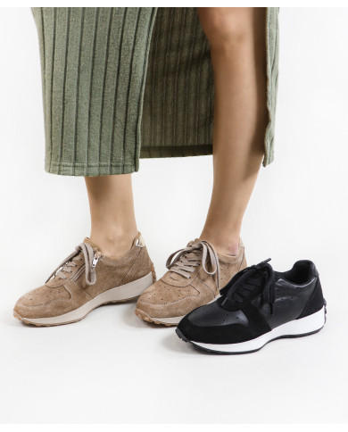 Desportivos de Mulher com Atacadores