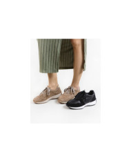 Desportivos de Mulher com Atacadores