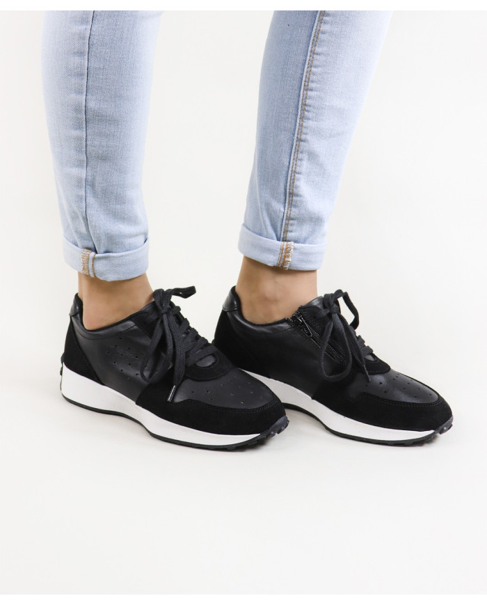 Mujeres Deportes con Mayoristas