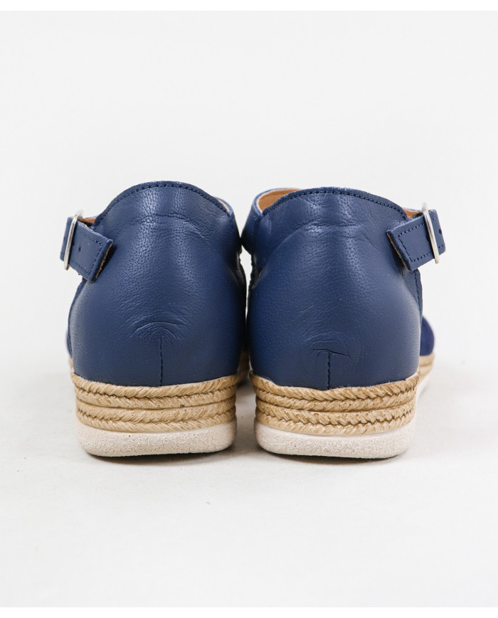 Women's Sandals Closed and Commodity