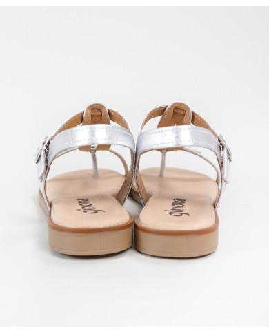 Sandalias de mujeres con decoración de rayas