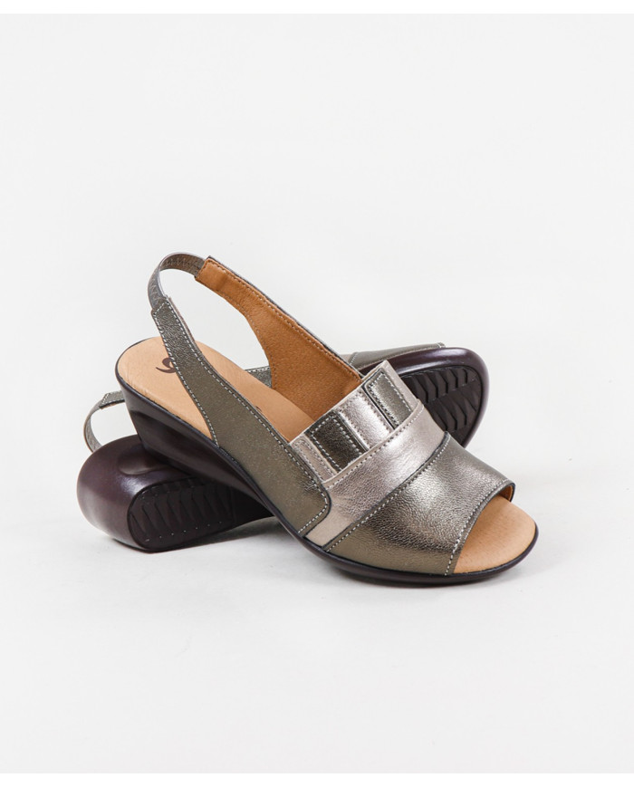 Sandalias de mujeres en Cunha