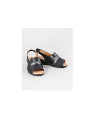 Sandalias de mujeres en Cunha