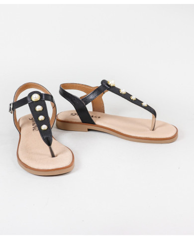 Women's Sandals with Pearls in the Strip