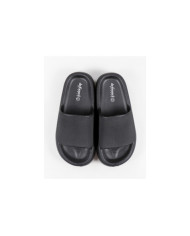 Zapatillas negras de la mujer DeFonseca