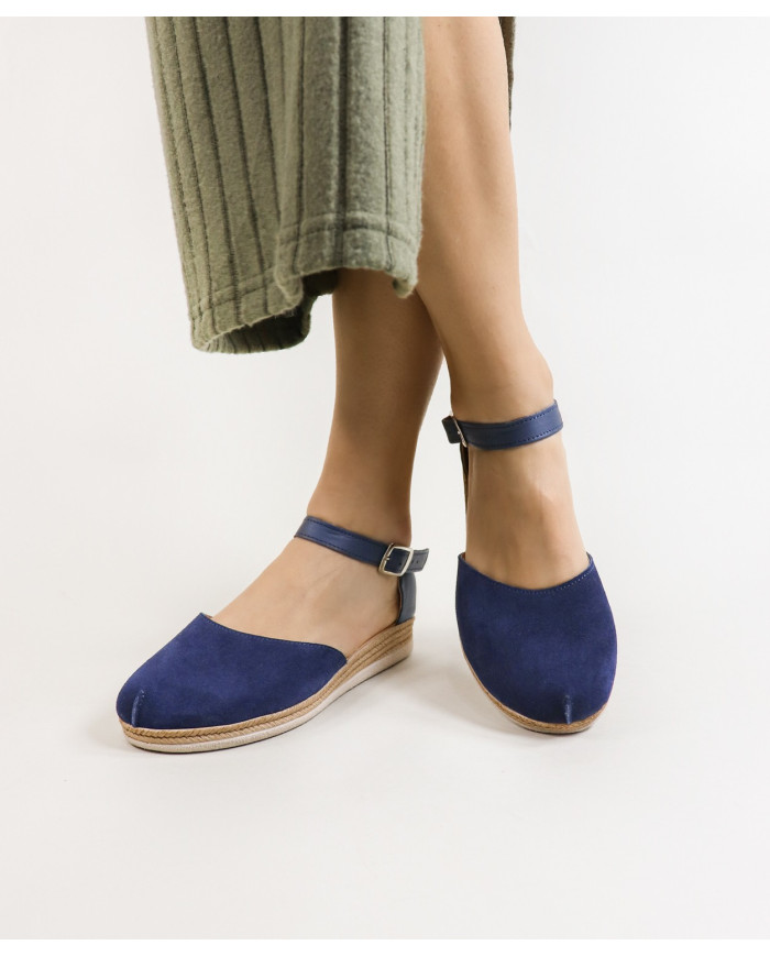 Women's Sandals Closed and Commodity