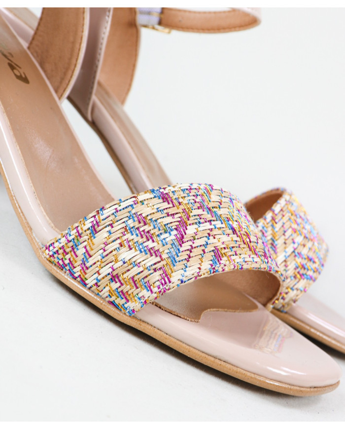 Ginova Women's Sandals with Strip Decorated