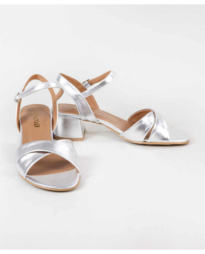 Ginova Women's Sandals with Cross Strip