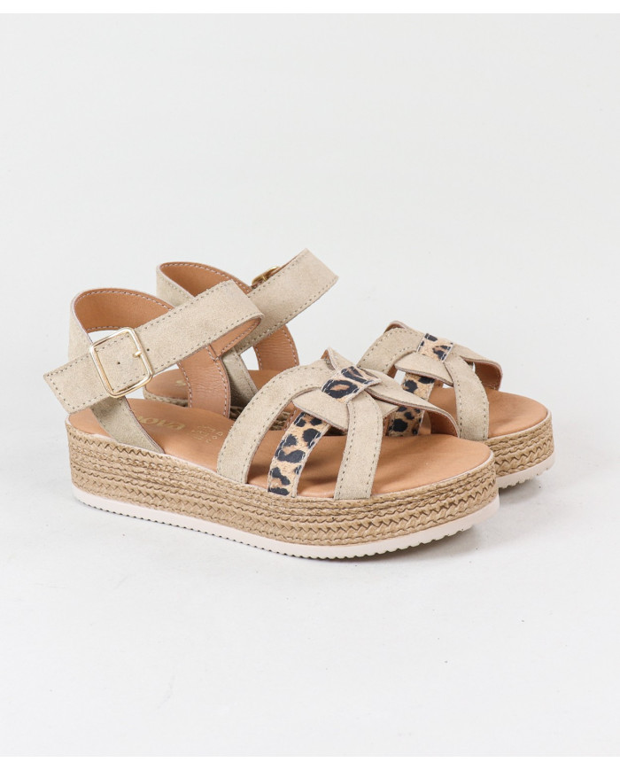 Ginova Women's Sandals with Pattern