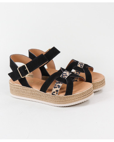 Ginova Women's Sandals with Pattern