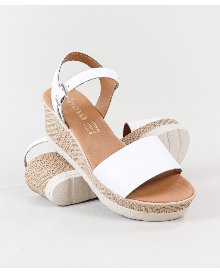 Sandalias de mujeres con tira ajustable