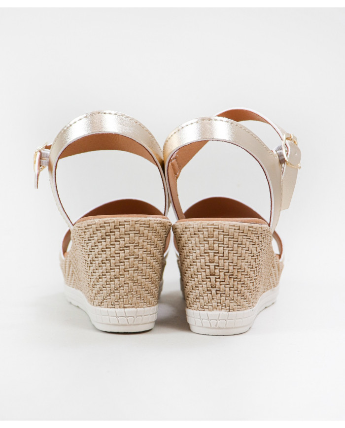Women's Sandals with Adjustable Strip