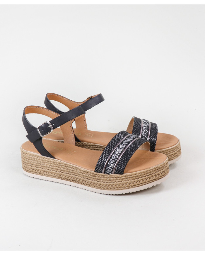 Women's Sandals with Strip Decorated