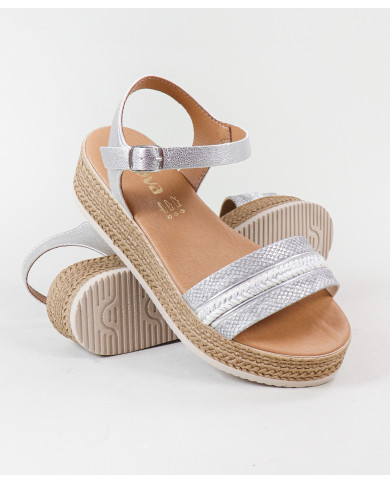 Sandalias de mujeres con decoración de rayas