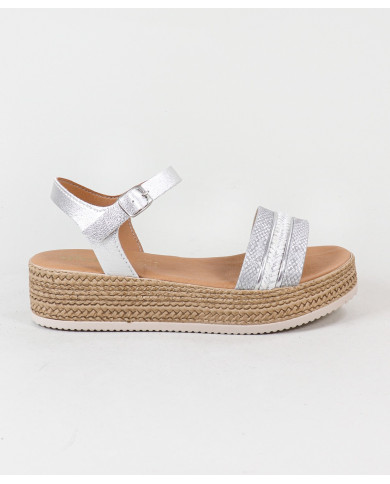 Sandalias de mujeres con decoración de rayas