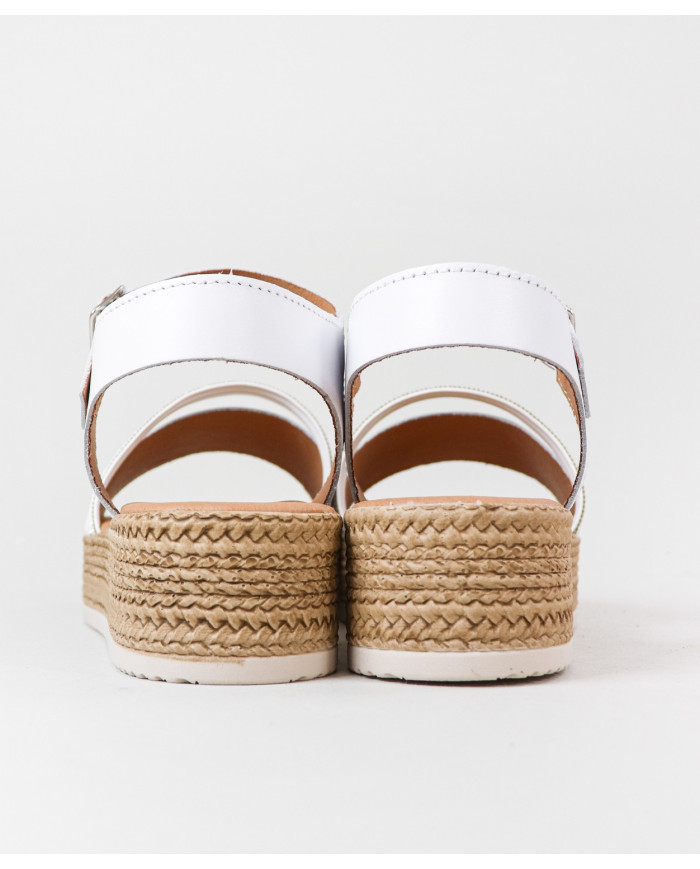 Sandalias de mujeres con decoración de rayas