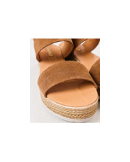 Women's Sandals with Adjustable Strip