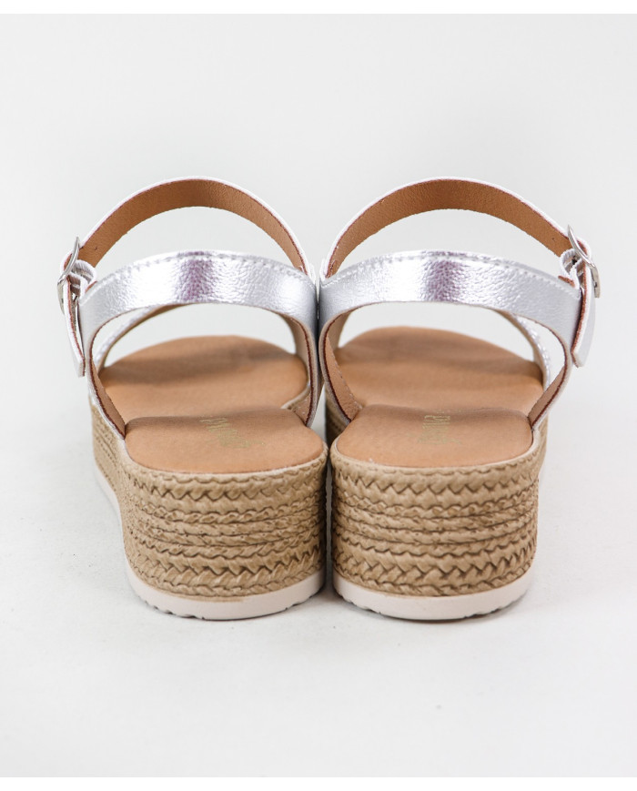 Sandalias de mujeres con decoración de rayas