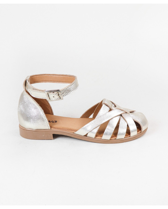 Ginova Women's Sandals with Strips on the Front