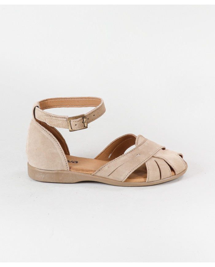 Ginova Women's Sandals with Strips on the Front