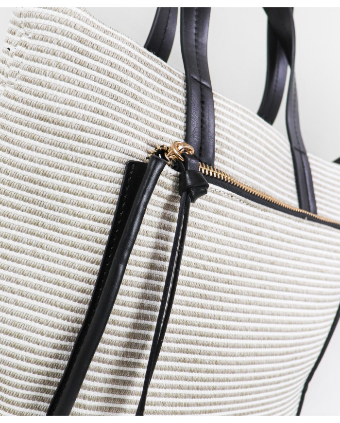 Women's Bag with Frontal Pocket