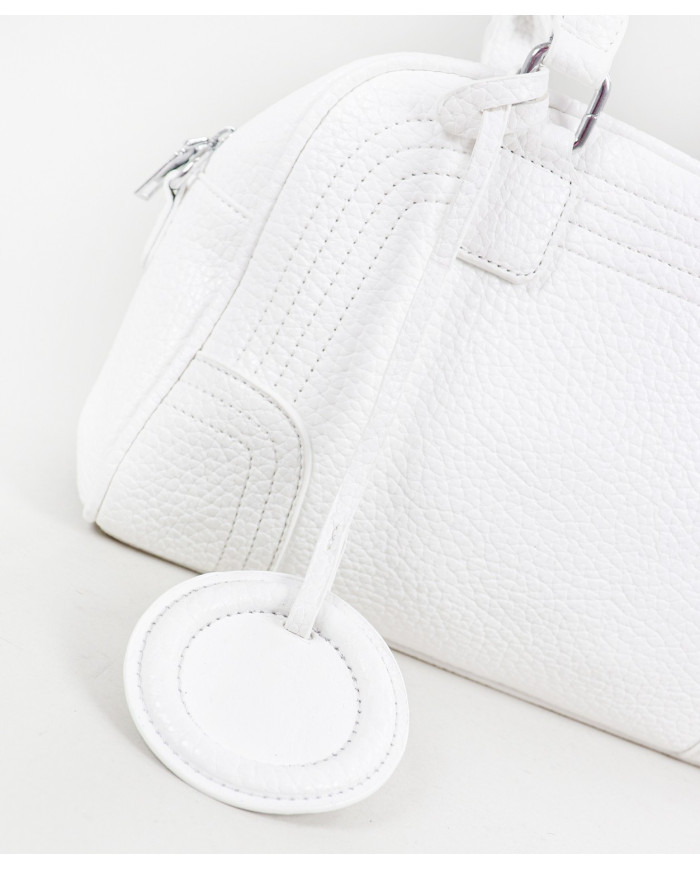 Amplia bolsa de mujer con tirantes de hombro