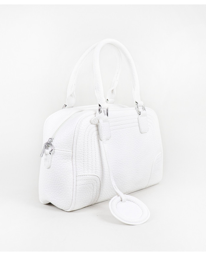 Spacious Woman Bag with Shoulder Straps