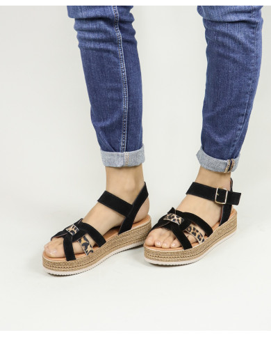 Ginova Women's Sandals with Pattern