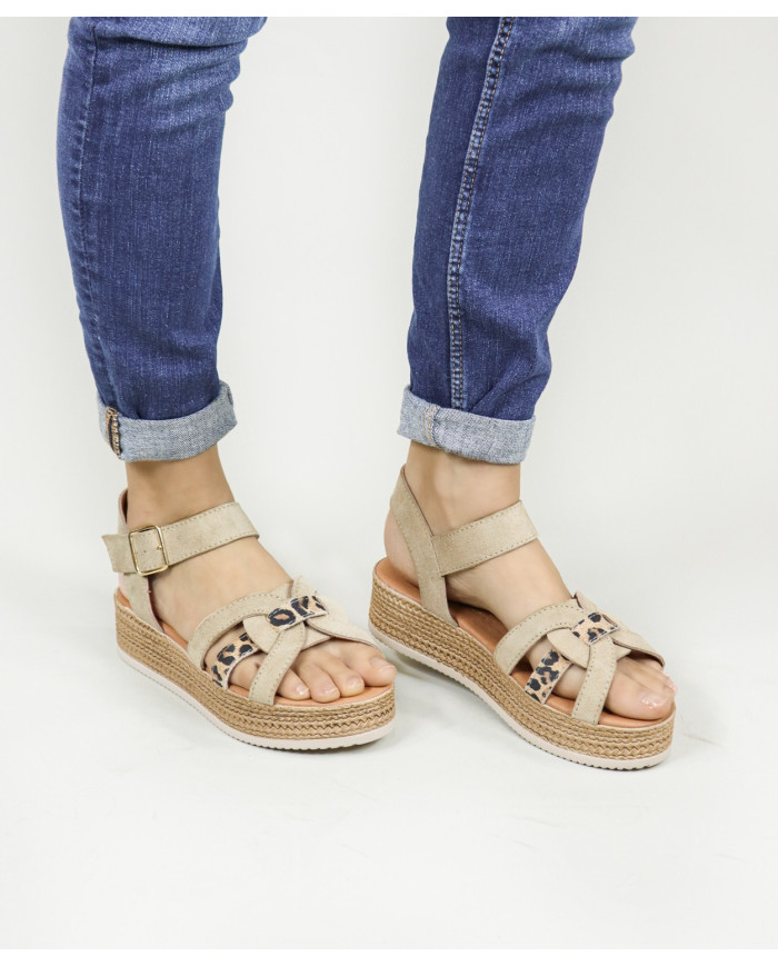 Ginova Women's Sandals with Pattern