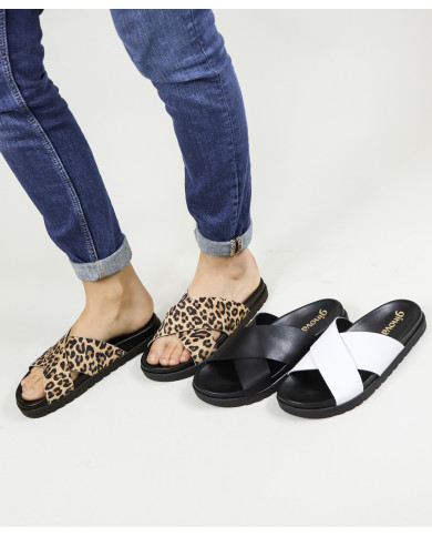 Zapatillas de mujeres con azulejo de goma