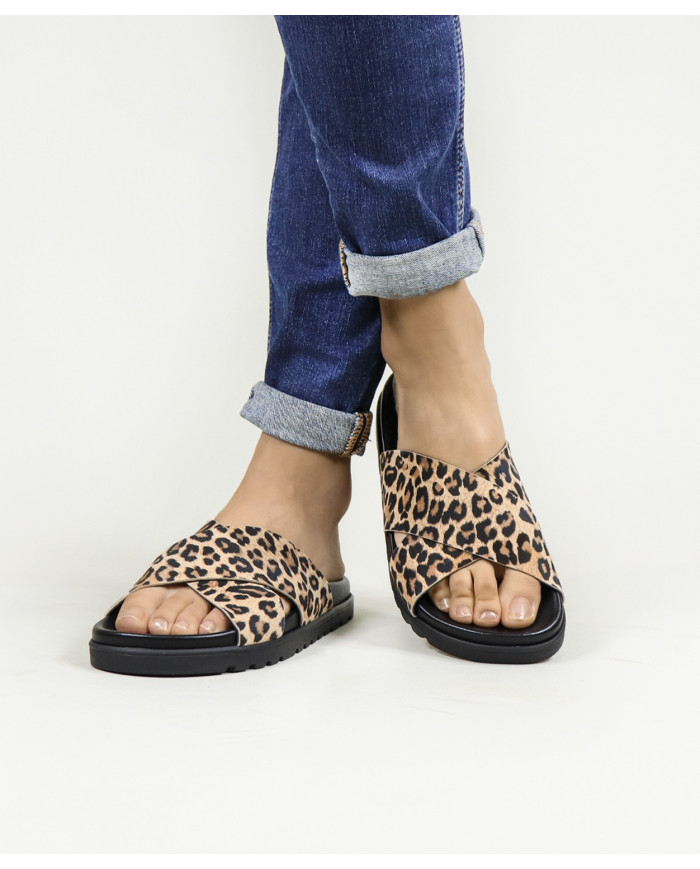 Women's Slippers with Rubber Sole