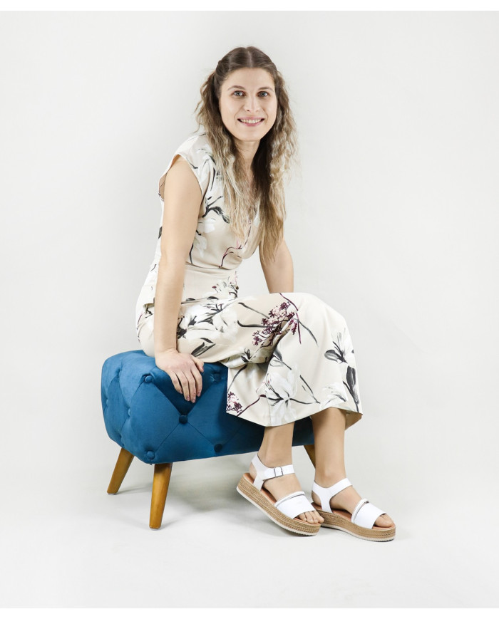 Sandalias de mujeres con decoración de rayas