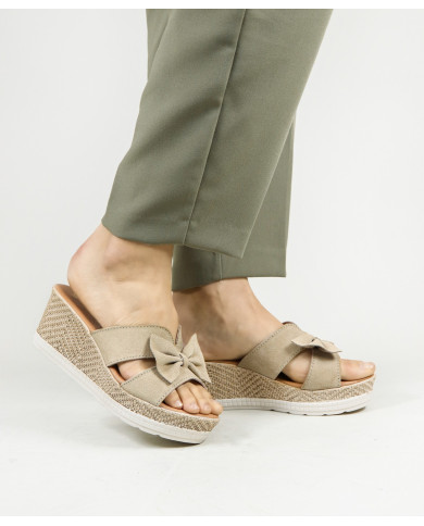 Zapatillas de mujer con cordón decorativo