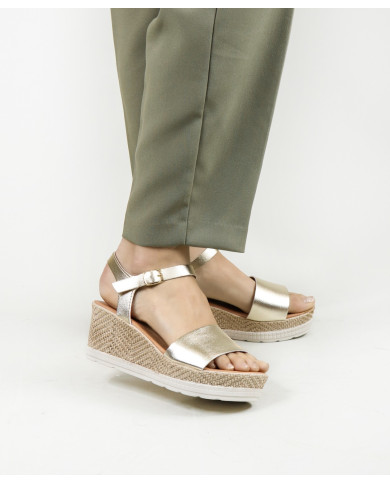 Women's Sandals with Adjustable Strip