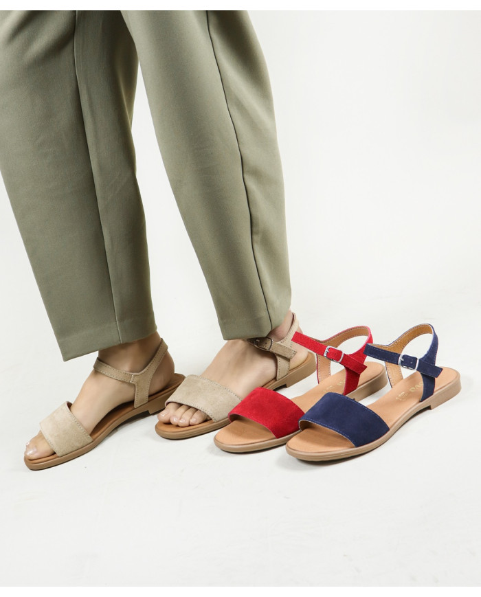 Ginova Women's Sandals in Camurça