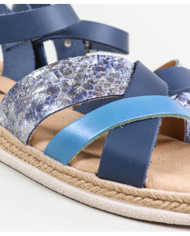 Ginova Women's Sandals with Decorated Strips