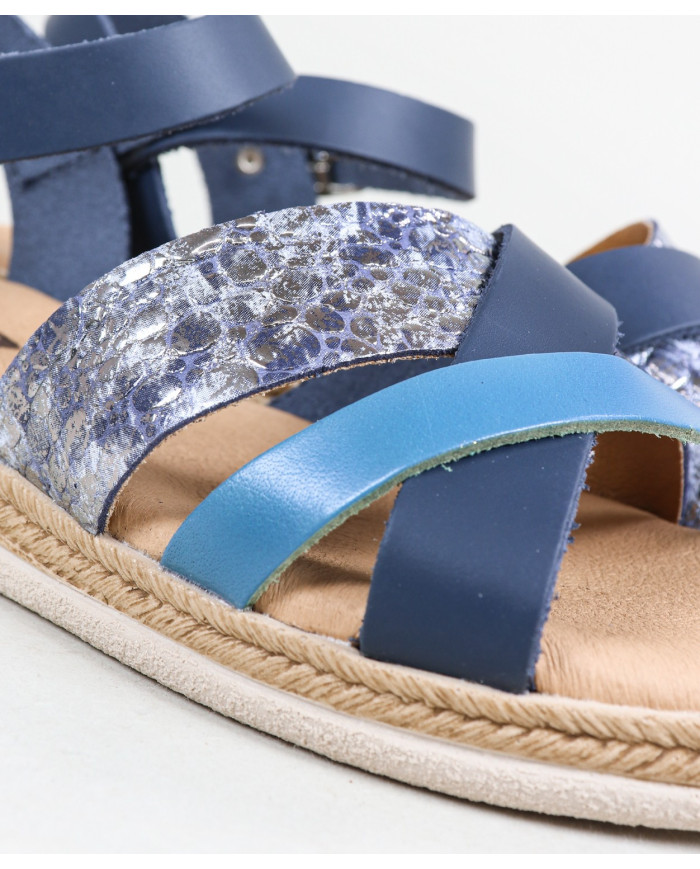 Sandalias de mujeres Ginova con tiras decoradas